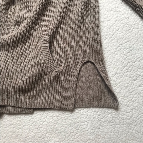 London Kaye Cozy, Oversized hooded fall Cardigan size small - Picture 3 of 10